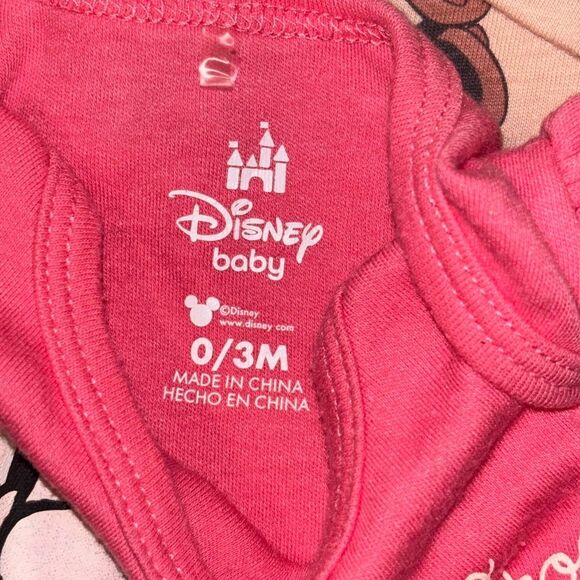 Seven piece Minnie Mouse Disney bundle - Picture 7 of 8